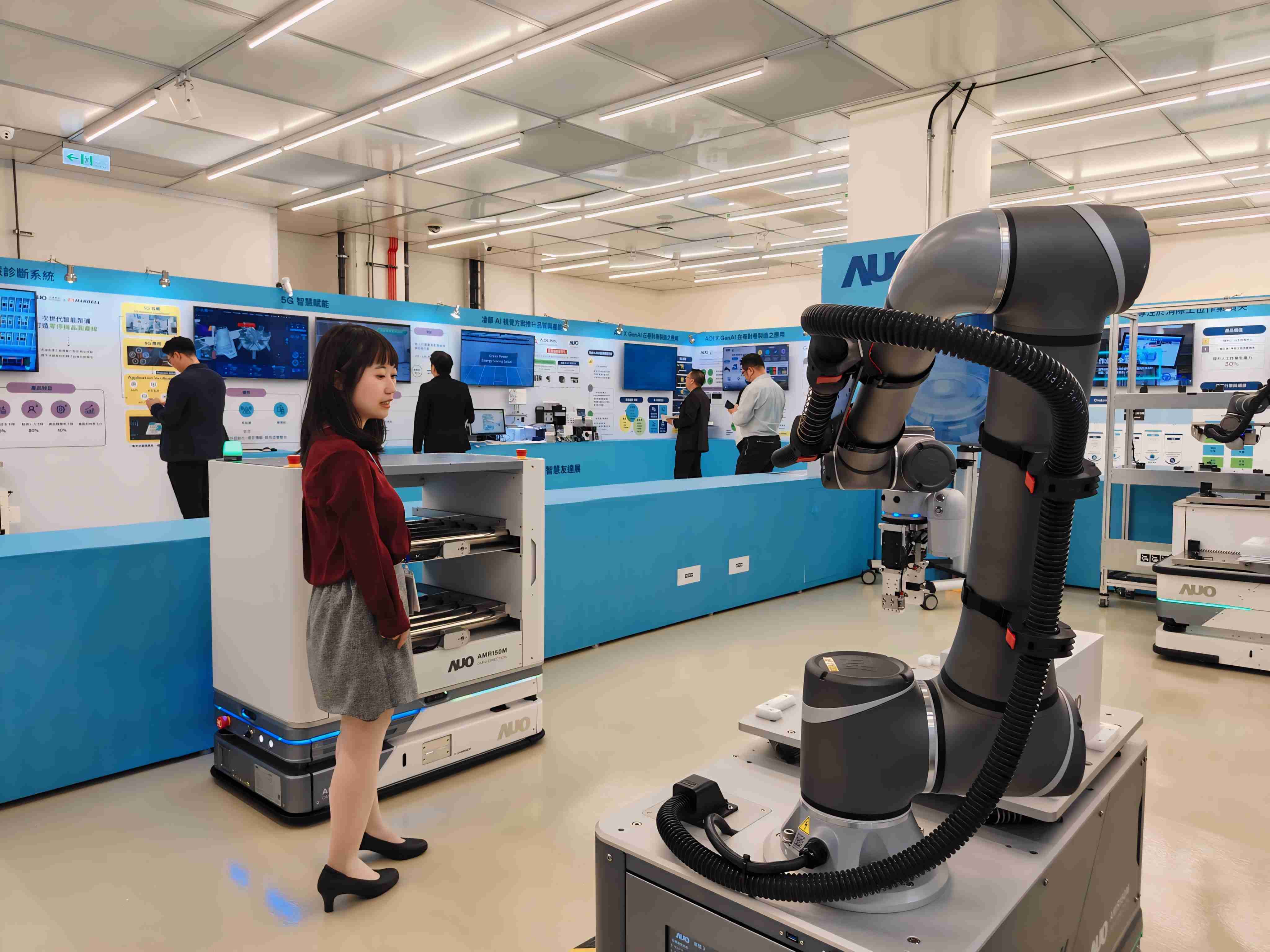 2024智能Wepay展邀集生态圈伙伴共同参展，，从数字应用、、净零减碳到能源发展，，，创造全方位永续商机，，，携手生态圈伙伴迈向永续未来